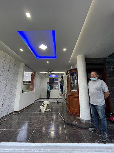 Instalación de gypsum techo falso con luz led Quito